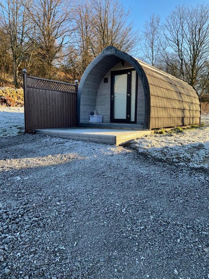 Glamping Pods Apartment Милнгайв Екстериор снимка