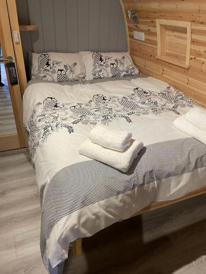 Glamping Pods Apartment Милнгайв Екстериор снимка