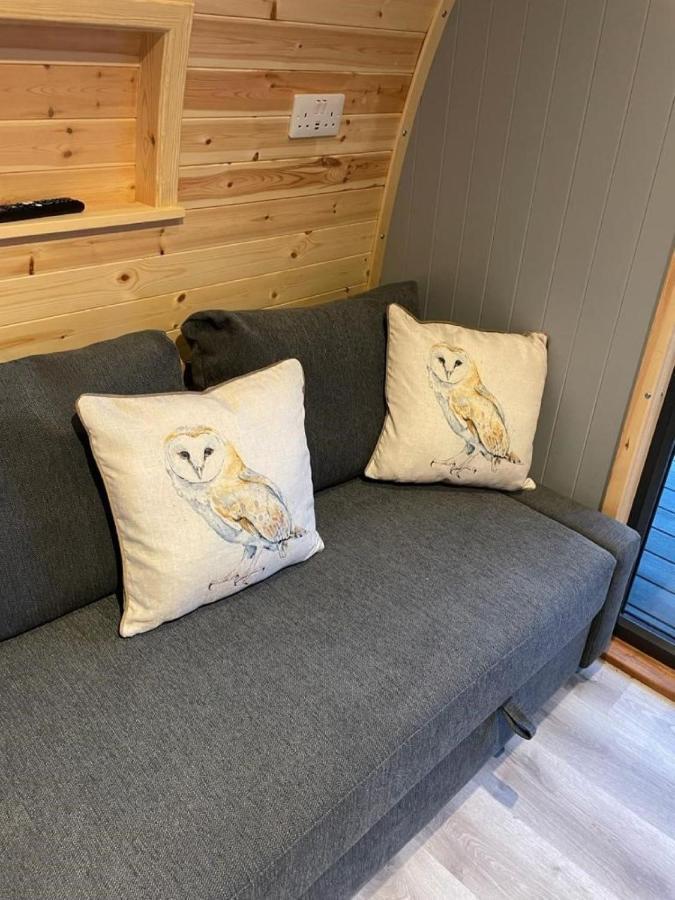 Glamping Pods Apartment Милнгайв Екстериор снимка